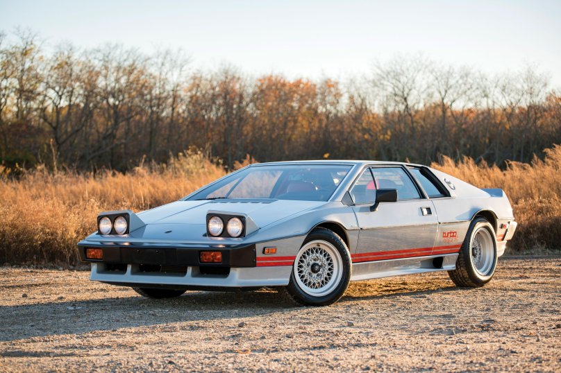Lotus Esprit Turbo 1983