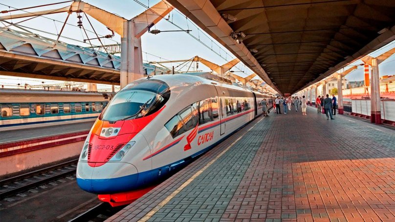 Сапсан на Ленинградском вокзале