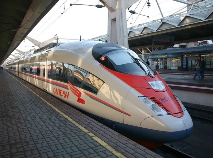 Ленинградский вокзал Сапсан