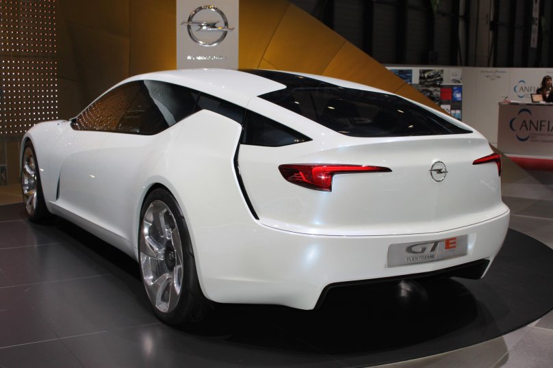 Opel Flextreme gt/e