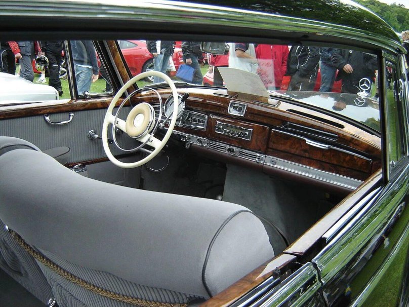 Мерседес Аденауэр 1958