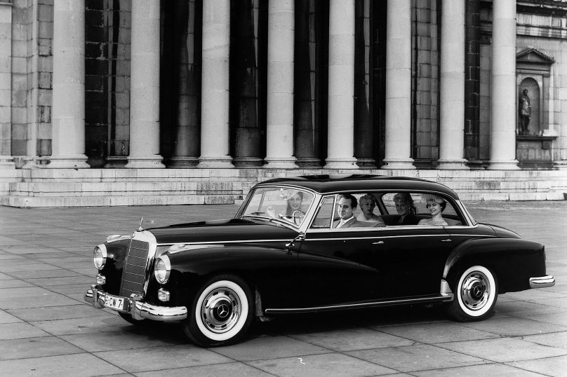 Мерседес Бенц 1957