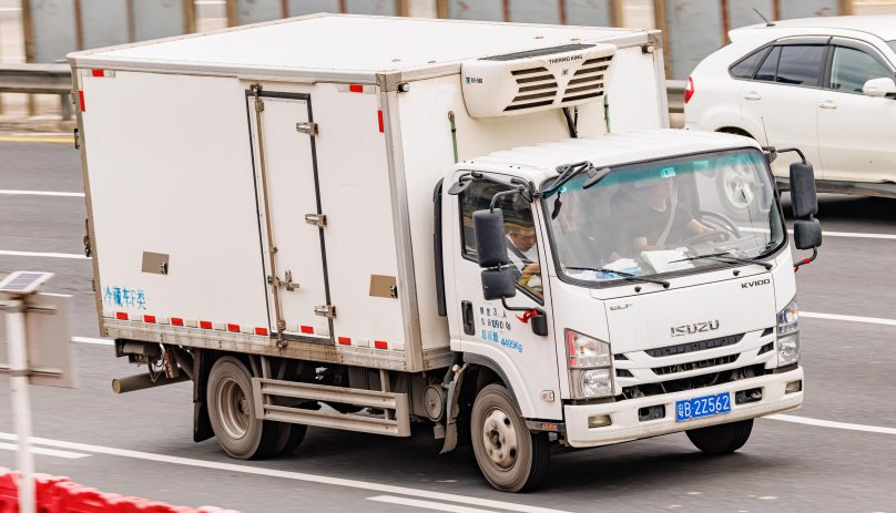 Isuzu Elf (n-Series)