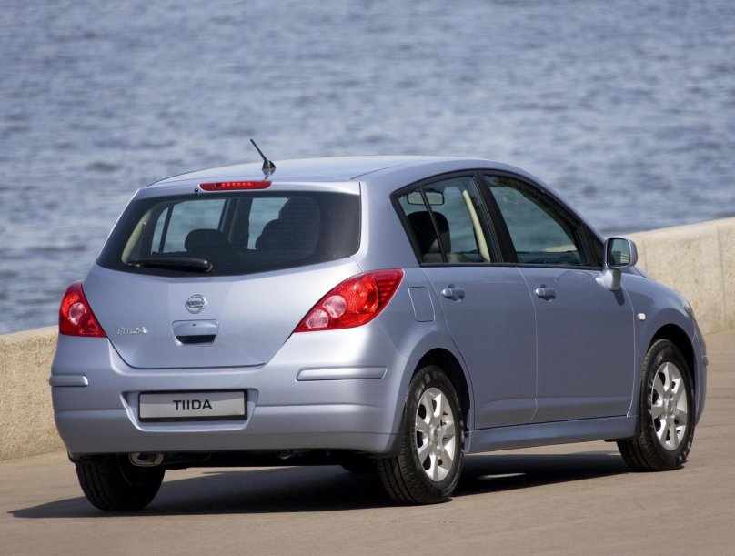 Nissan Tiida c11