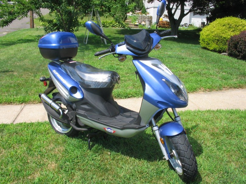 Скутер Geely 50