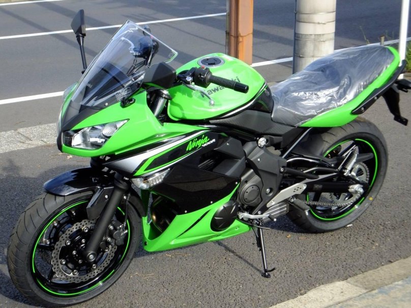 Kawasaki Ninja 400