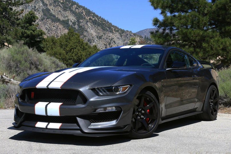 Форд Мустанг gt 350