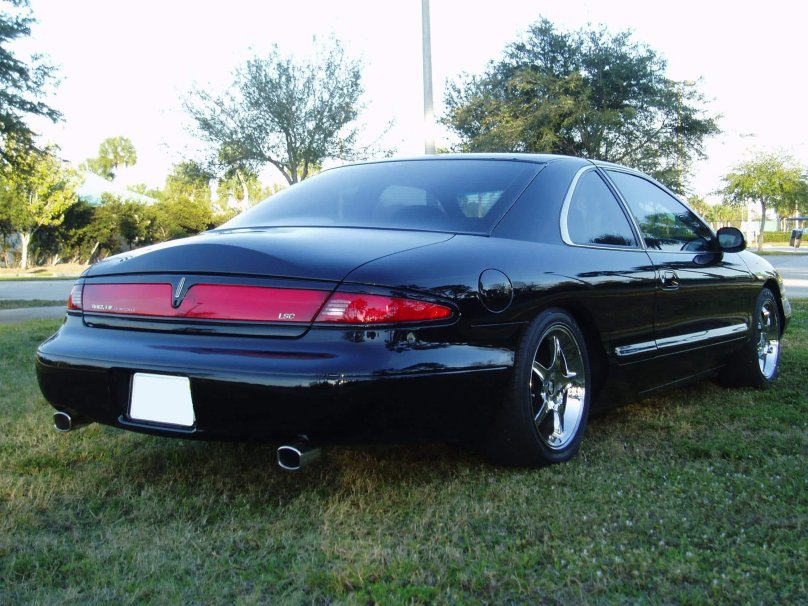 Линкольн Марк 8