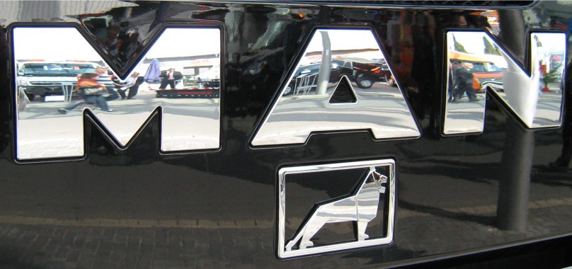 Эмблема ман