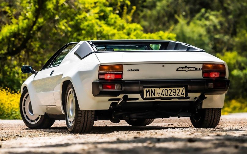 Lamborghini Jalpa салон