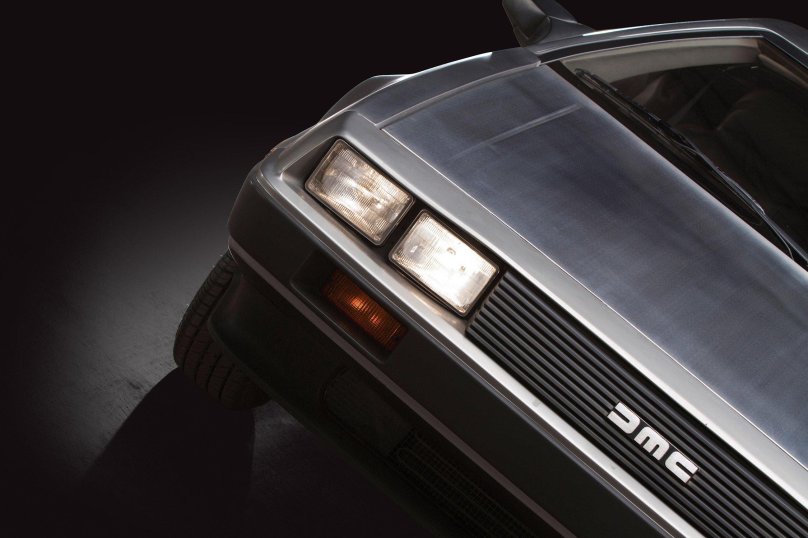 DMC DELOREAN 1981