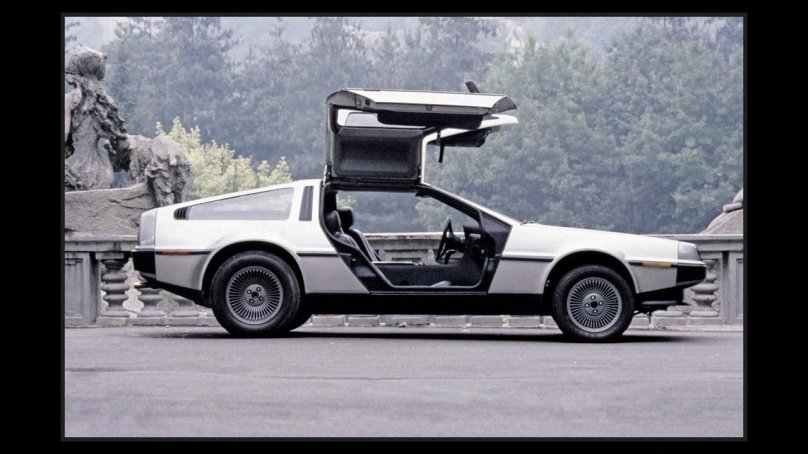 DMC DELOREAN