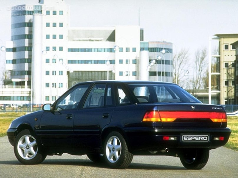 Машина Daewoo espero