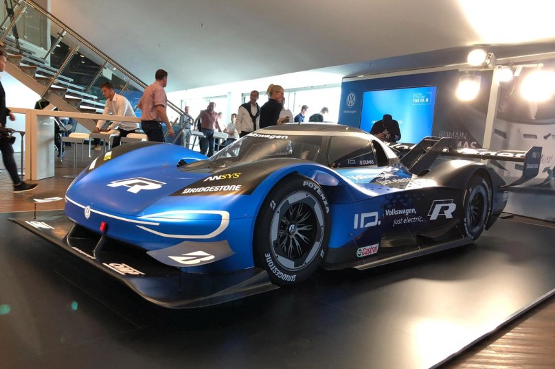 Фольксваген гиперкар