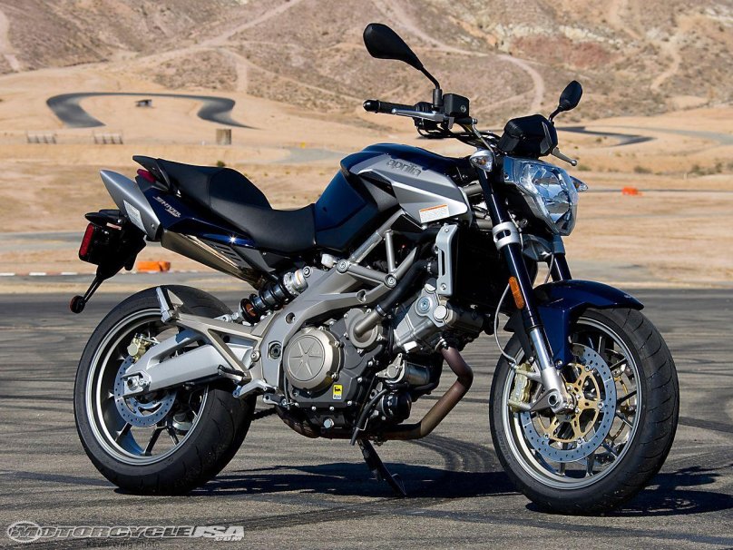 Мотоцикл Aprilia Shiver 750