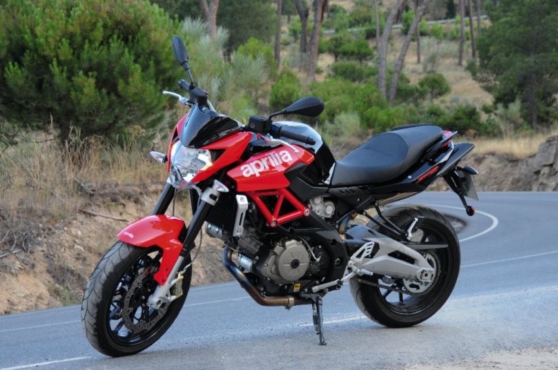 Aprilia 750
