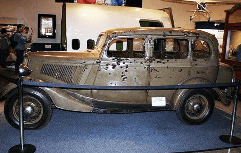 Машина Бонни и Клайда