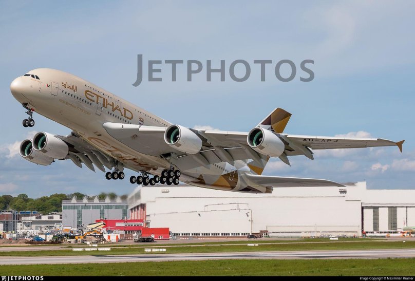 Etihad Airways Airbus a380-800
