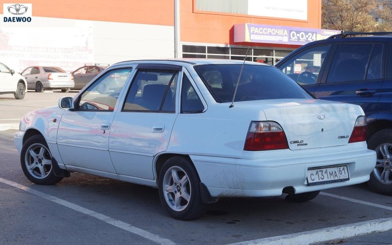 Дэу Сиело хэтчбек