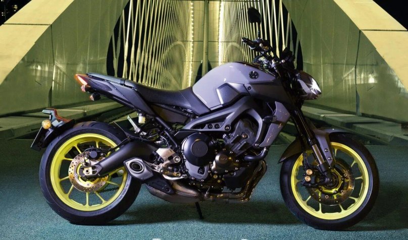 Yamaha MT-09 мотоцикл