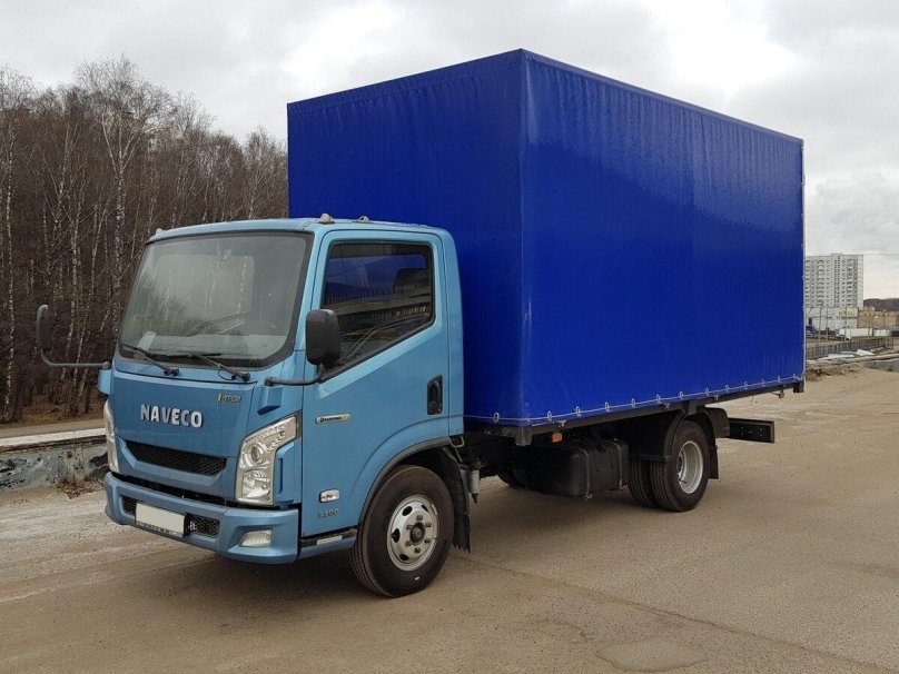 Автомобиль Naveco