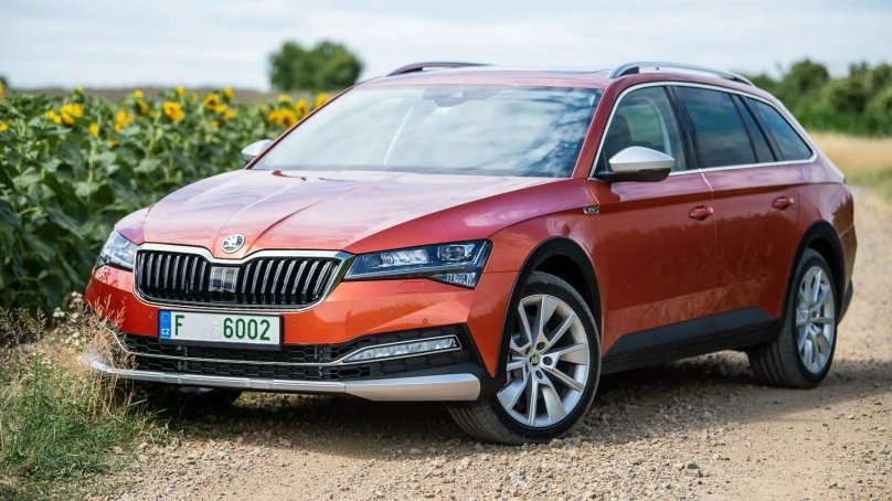 Skoda Superb Scout 2020