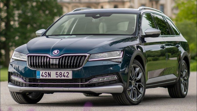 Шкода Суперб Скаут 2020