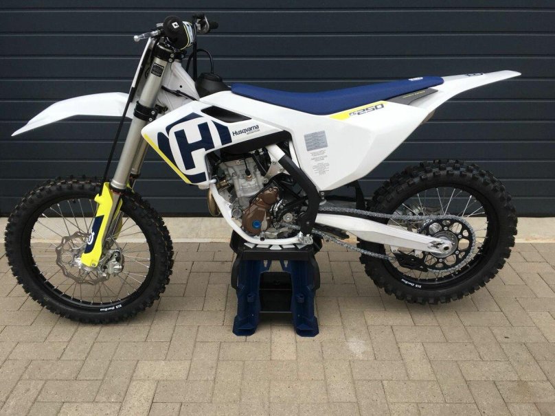 Кроссовый мотоцикл Husqvarna 250