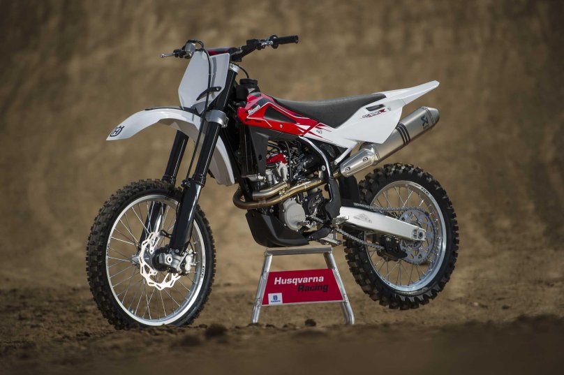 Мотоцикл Хускварна 250