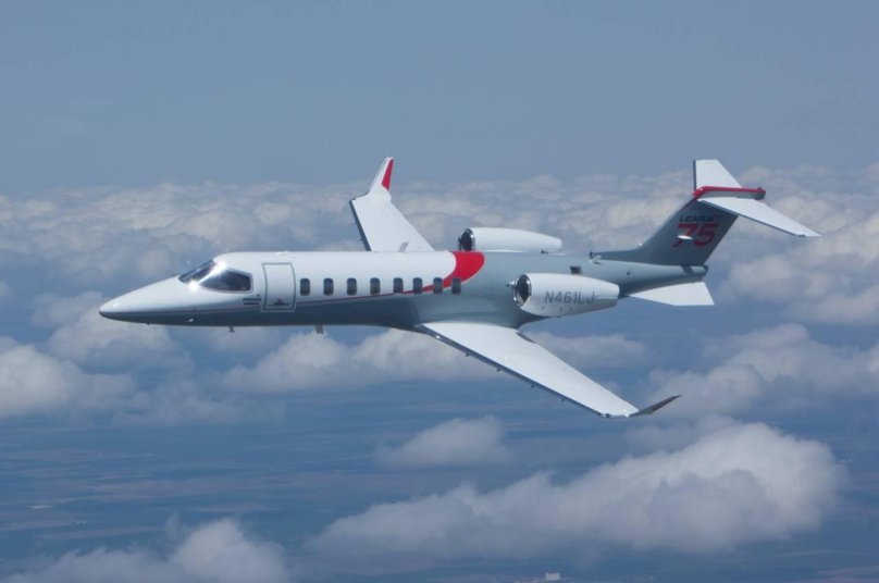 Самолёт Bombardier Learjet