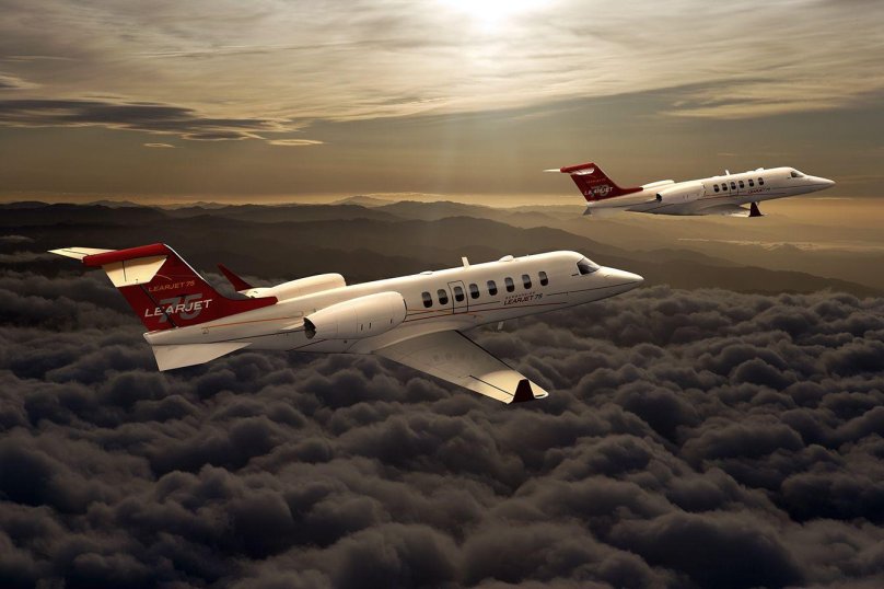Лирджет 70