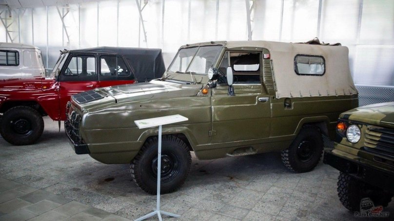 Амфибия УАЗ-3907 Ягуар