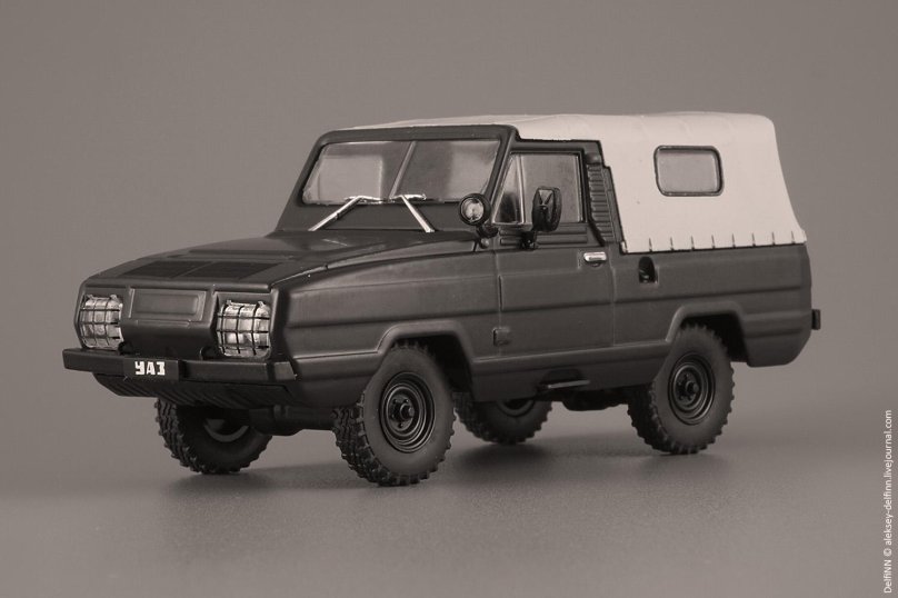 Машина УАЗ 3907