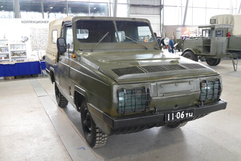 Машина УАЗ 3907