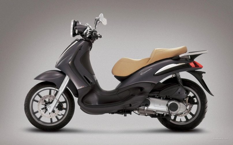 Piaggio 500