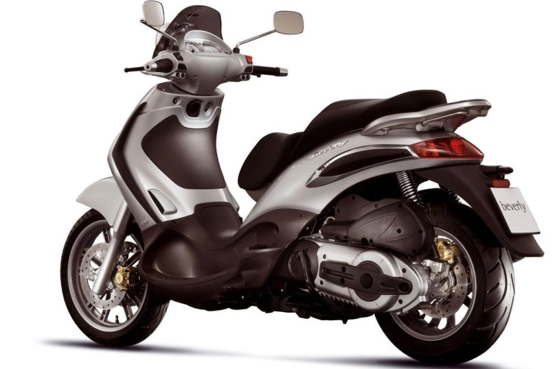 Пиаджио Беверли 500