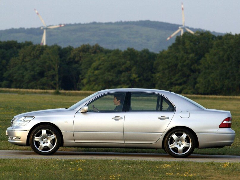 Lexus лс 430