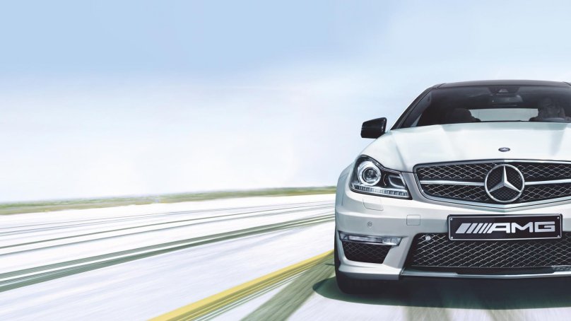 Mercedes Benz c63 AMG