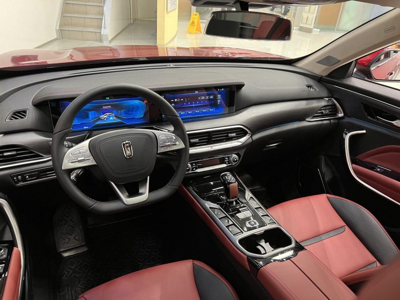 FAW Besturn t77 2022