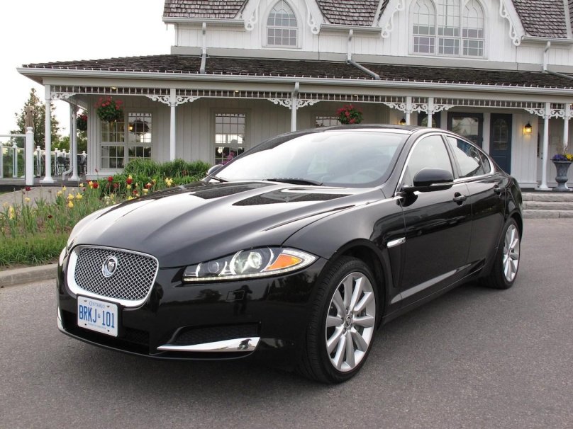 Ягуар XF 2013