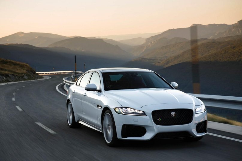 Jaguar XF 2018
