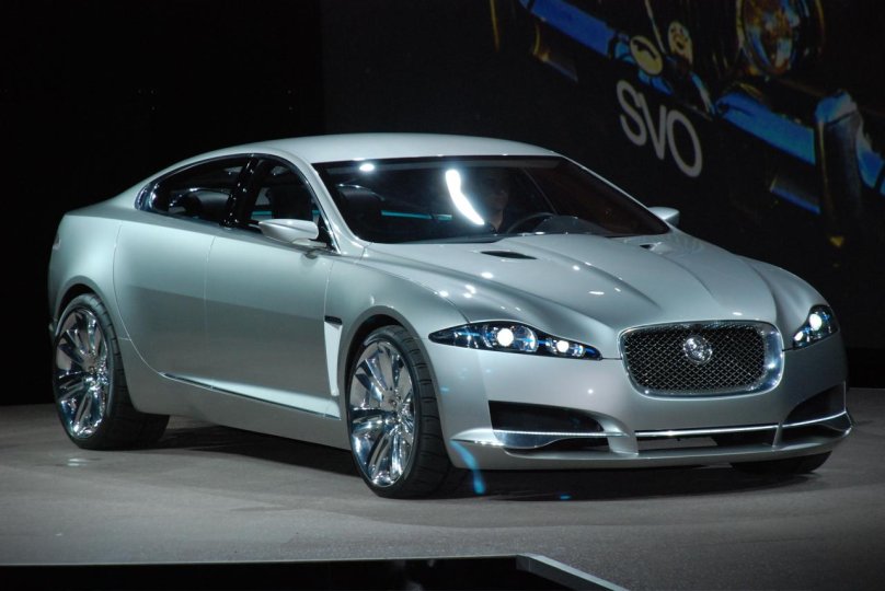 Ягуар XF 2015 седан