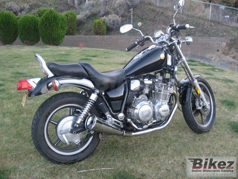 Yamaha XJ 750