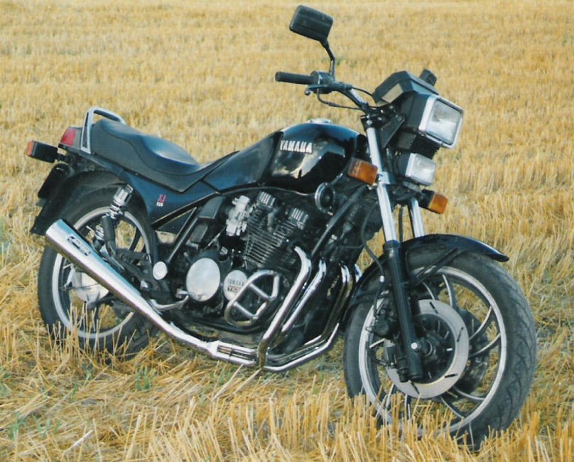 Ямаха xj750