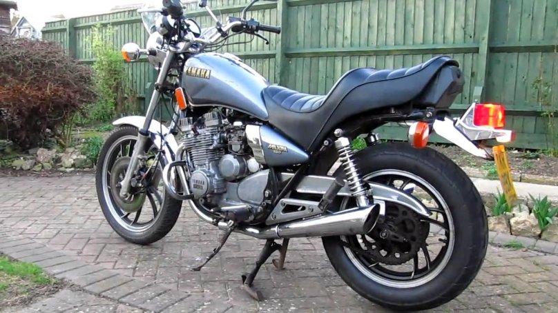 Ямаха xj550