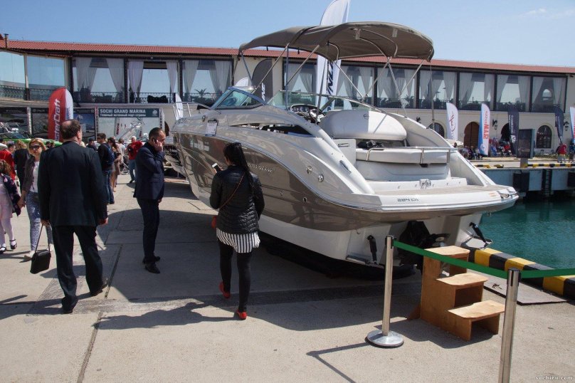 Выставка катеров