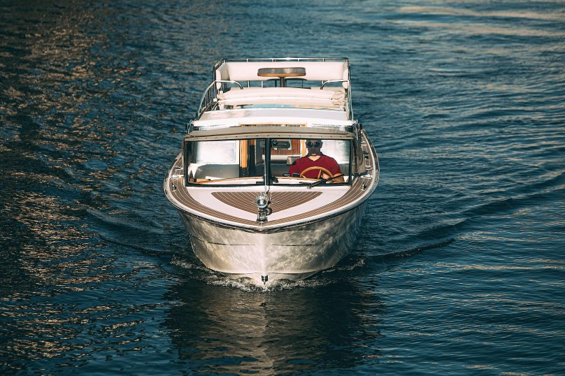 Аренда катера с капитаном