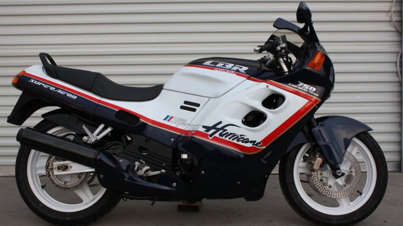 Honda CBR 750 Hurricane