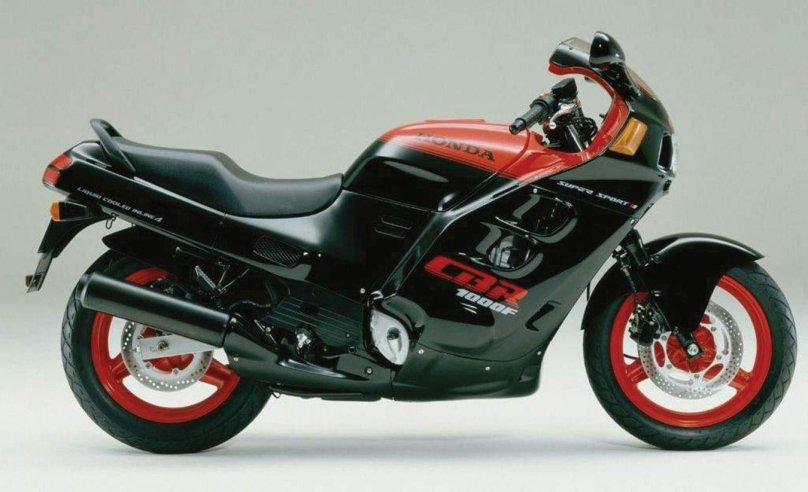 Honda CBR 1000f sc21