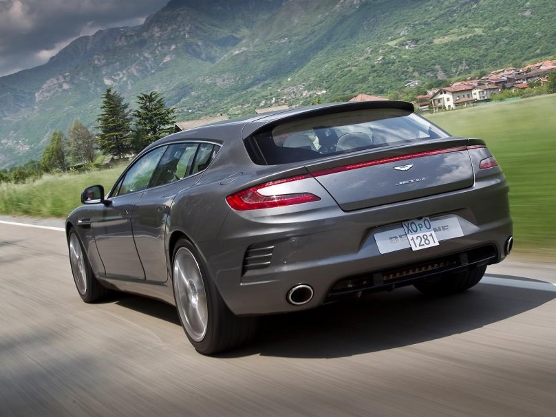 Aston Martin универсал